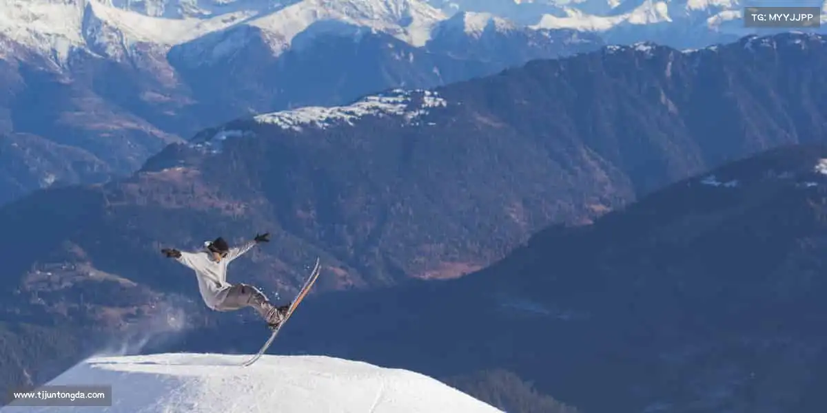 币游国际——凝聚每一份力量，共赴热血赛场！⚽